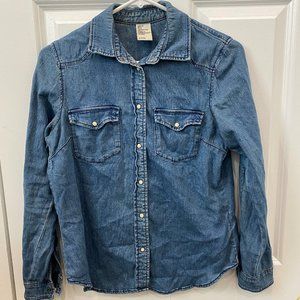 Chambray H&M button down with opal-like buttons